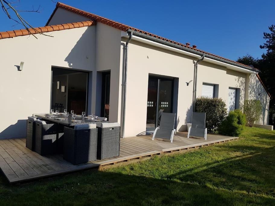 9 Pers 160 M² +Jardin- 10Mn Nantes -30Mn Mer Bouguenais Bagian luar foto