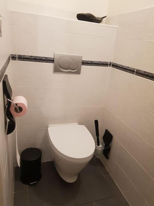 9 Pers 160 M² +Jardin- 10Mn Nantes -30Mn Mer Bouguenais Bagian luar foto