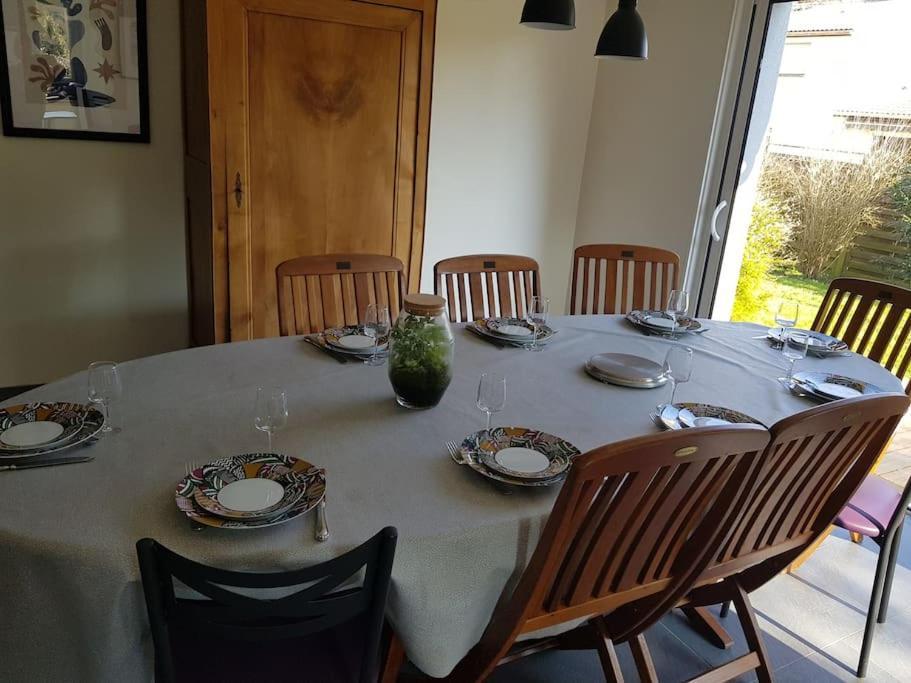 9 Pers 160 M² +Jardin- 10Mn Nantes -30Mn Mer Bouguenais Bagian luar foto