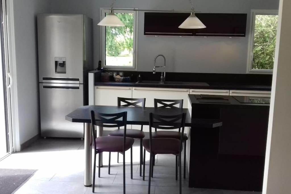9 Pers 160 M² +Jardin- 10Mn Nantes -30Mn Mer Bouguenais Bagian luar foto